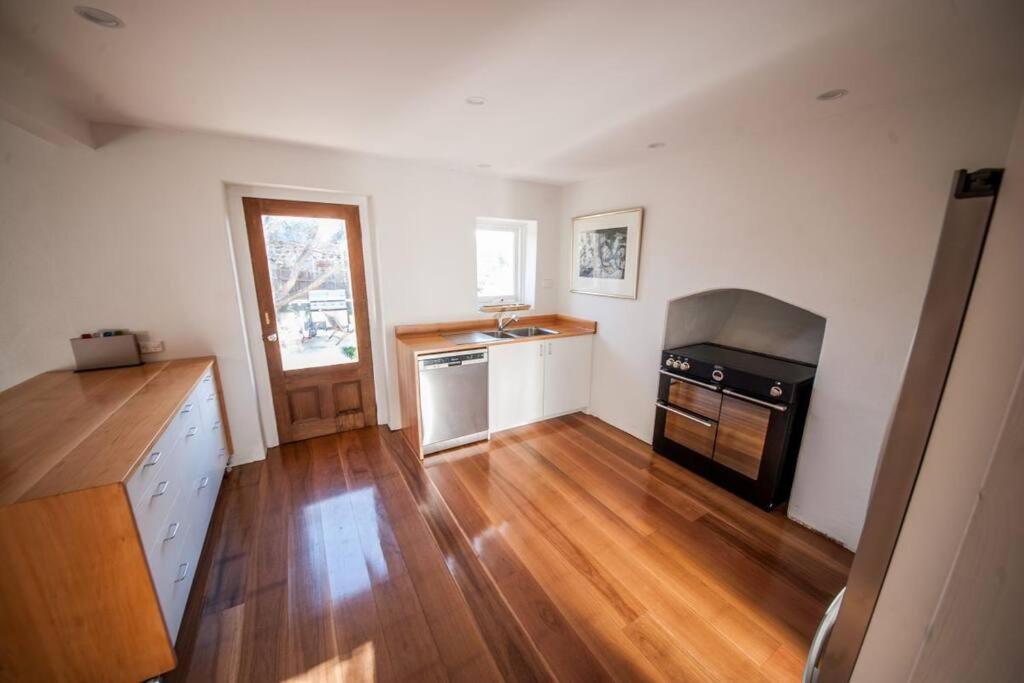 *Newly Relisted* Coach House At Lisdillon Vineyard Villa Little Swanport ภายนอก รูปภาพ